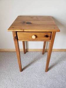 lot 27 image: Rustic Traditional Pine Side Table #2 of 2