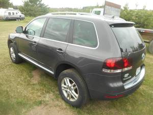 2008 Volkswagen Touareg 2