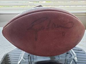 lot 8 image: Autographed BRETT FAVRE Football  in Case, Certified