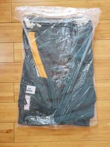 lot 72 image: Green Bay Game Jersey  Brett Favre #4 Size 54