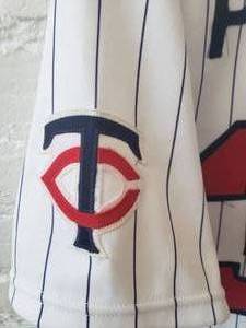 lot 65 image: Kirby Puckett Twins Baseball Jersey Size 48