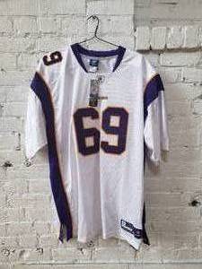 lot 45 image: Vikings White Game Jersey  Jared Allen #69 Size 54