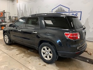 2008 Saturn Outlook XE -No Reserve-