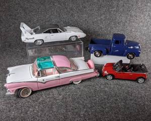 lot 52 image: Lot of 4 Die Cast Collectible Cars