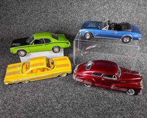 lot 58 image: Lot of 4 Die Cast Collectible Cars