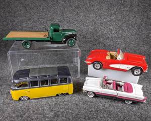 lot 64 image: Lot of 4 Die Cast Collectible Cars