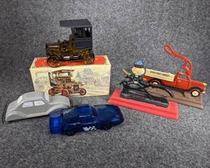 lot 96 image: Lot of Vehicle Collectibles