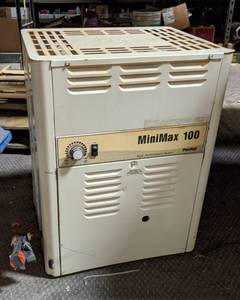 lot 117 image: MiniMax100 Pool Heater
