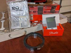 lot 124 image: NEW Danfoss Kennel Floor Warmer