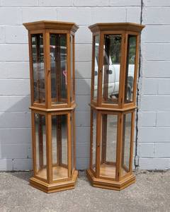 lot 2 image: Pair of Curio Cabinets