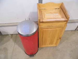 Lot of 2 Garbage Cans