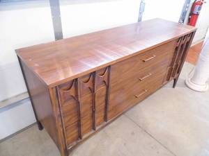 Dresser wFlat Mirror