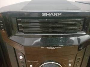 lot 70 image: Sharp CD-DH950 Mini Component System Stereo