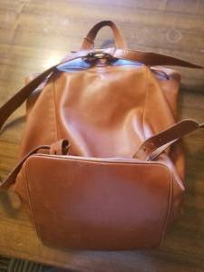lot 36 image: Tan Leather Coach Bag