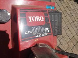 lot 110 image: Toro CCR 2400 GTS Snowblower