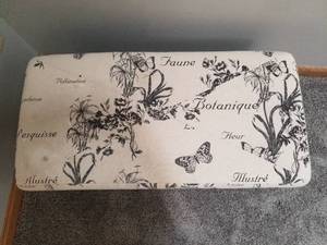 lot 56 image: French Botanical Upholstered Bench