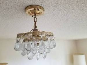 lot 63 image: Tiered Crystal Prism Ceiling Fixture