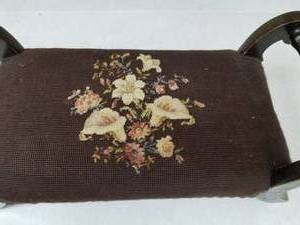 lot 135 image: Antique Needlepoint Footstool