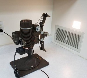 lot 151 image: Vintage Projector and Film Equipment Collection