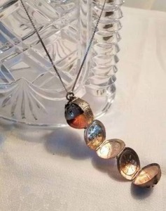 lot 32 image: Mexico Sterling Silver Ball Locket Pendant Necklace  21 grams