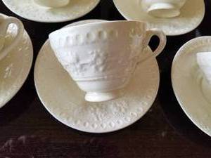 lot 85 image: Wedgwood Wellesley Cup and Saucer Collection