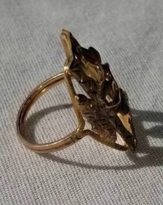 lot 107 image: BHG 10K Blackhills Gold Ring, Size 6