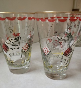 lot 34 image: Set Of 6 Vintage Libbey Greatest Show On Earth Circus Glassware