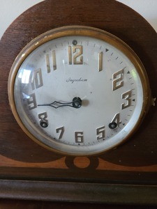 lot 83 image: Ingraham Mantle Clock