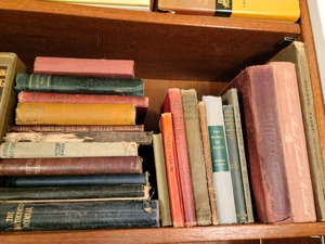 lot 93 image: Lot Of Vintage Books