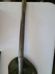 lot 101 image: WW2 Army Trench Shovel