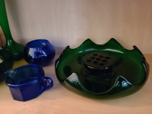 lot 102 image: Lot Of Mixed Colors Glassware