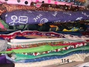 lot 114 image: Lot of Fabric