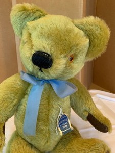 Jointed Teddybear by Merrythought