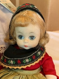 Lot of Four Madame Alexander Dolls