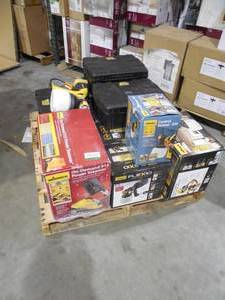 lot 22 image: WHOLESALE PALLET LOT OF WAGNER PAINT  STAIN SPRAYERS