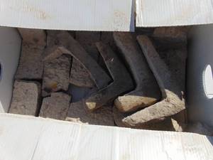 lot 36 image: Lot of Decorative Stone