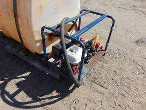 lot 41 image: 200 Gallon Tank With Pump