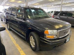 2004 GMC Yukon XL Denali AWD