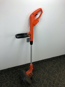 lot 15 image: BlackDecker 12 20-Volt MAX Lithium-Ion Cordless String Grass TrimmerLawn Edger (Tool Only)