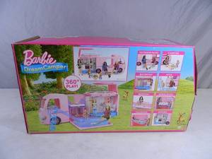 lot 8 image: New Barbie Dream Camper
