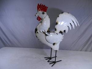 lot 10 image: Large Handmade Metal Garden Art Rooster