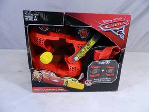 lot 33 image: New Disney Pixar Cars Skate Set