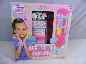 lot 37 image: New Scrunchie Maker Machine