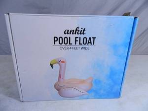 lot 43 image: New Large Pink Flamingo Pool Float