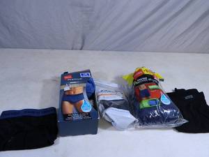 lot 89 image: 11 New Pair of Mens Large Underwear