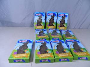 lot 118 image: 10 New Nestle Crunch Bunnies