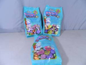 lot 119 image: 10.5 lbs of Palmers Chocolates