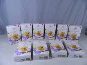 lot 151 image: 10 New Boxes of Limited Edition Lemon Sandwich Cookies