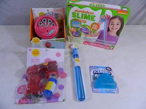 lot 188 image: New Bubbles and Slime