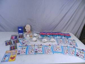 lot 207 image: New Craft Items and More